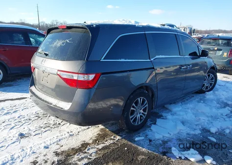 2013 Honda Odyssey Ex-L z USA, uszkodzony, nr VIN 5FNRL5H60DB022740
